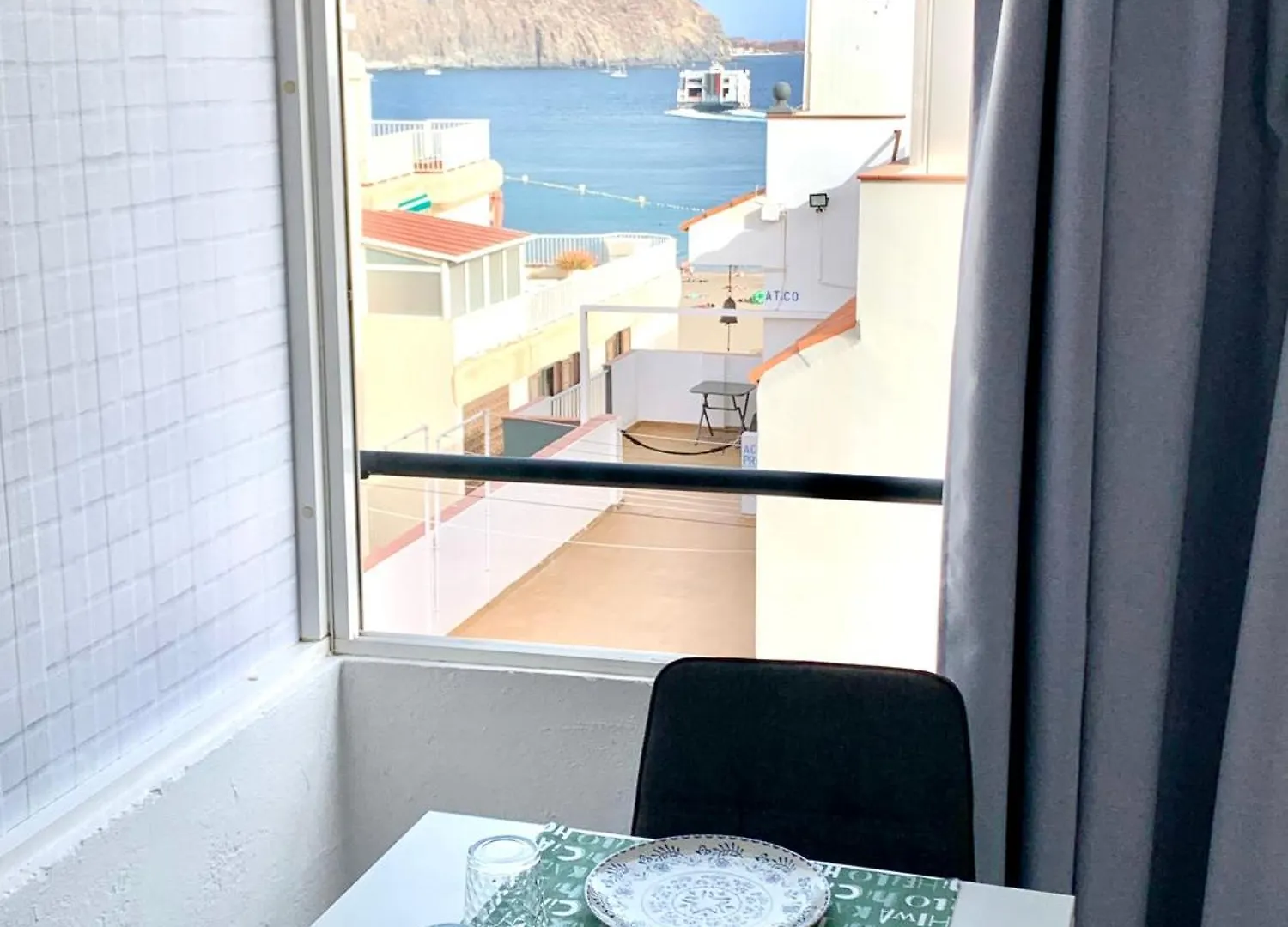 The Waves Appartement Arona  0*, Arona (Tenerife)
